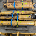 Caterpillar 201-3218 CYLINDER & VALVE GP-LIFT -LH